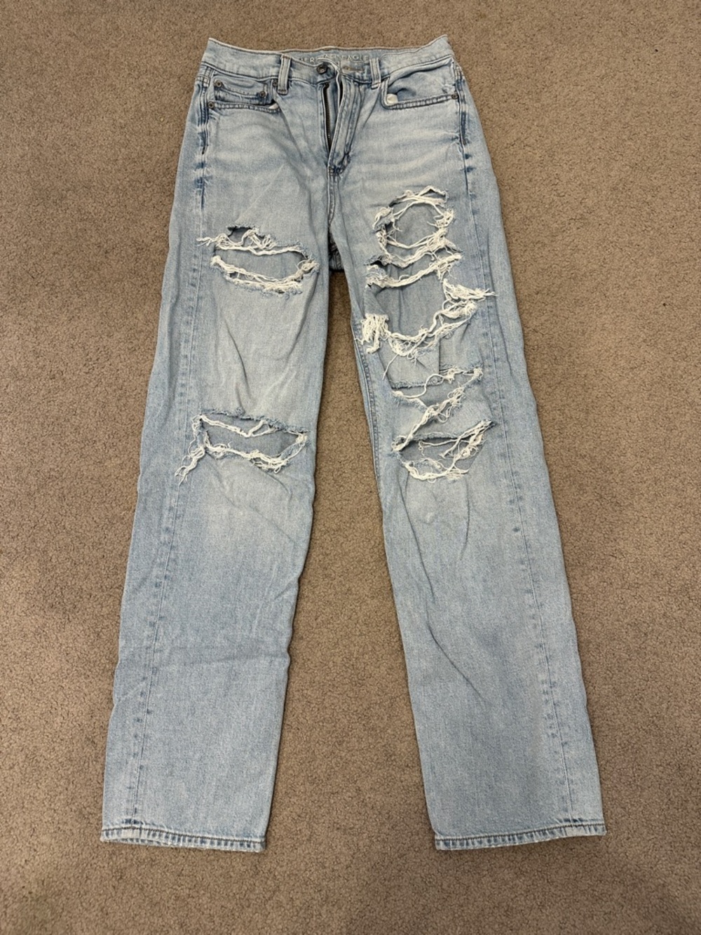 Light Wash Baggy Straight Leg Jeans - American Eagle